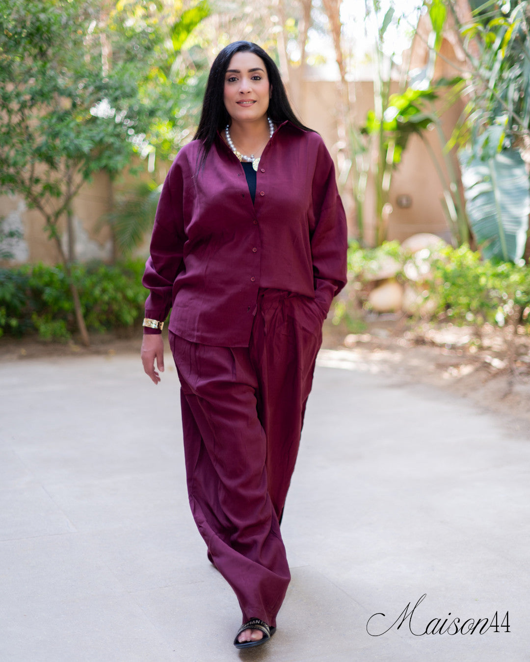 Burgundy Solid Color Suit