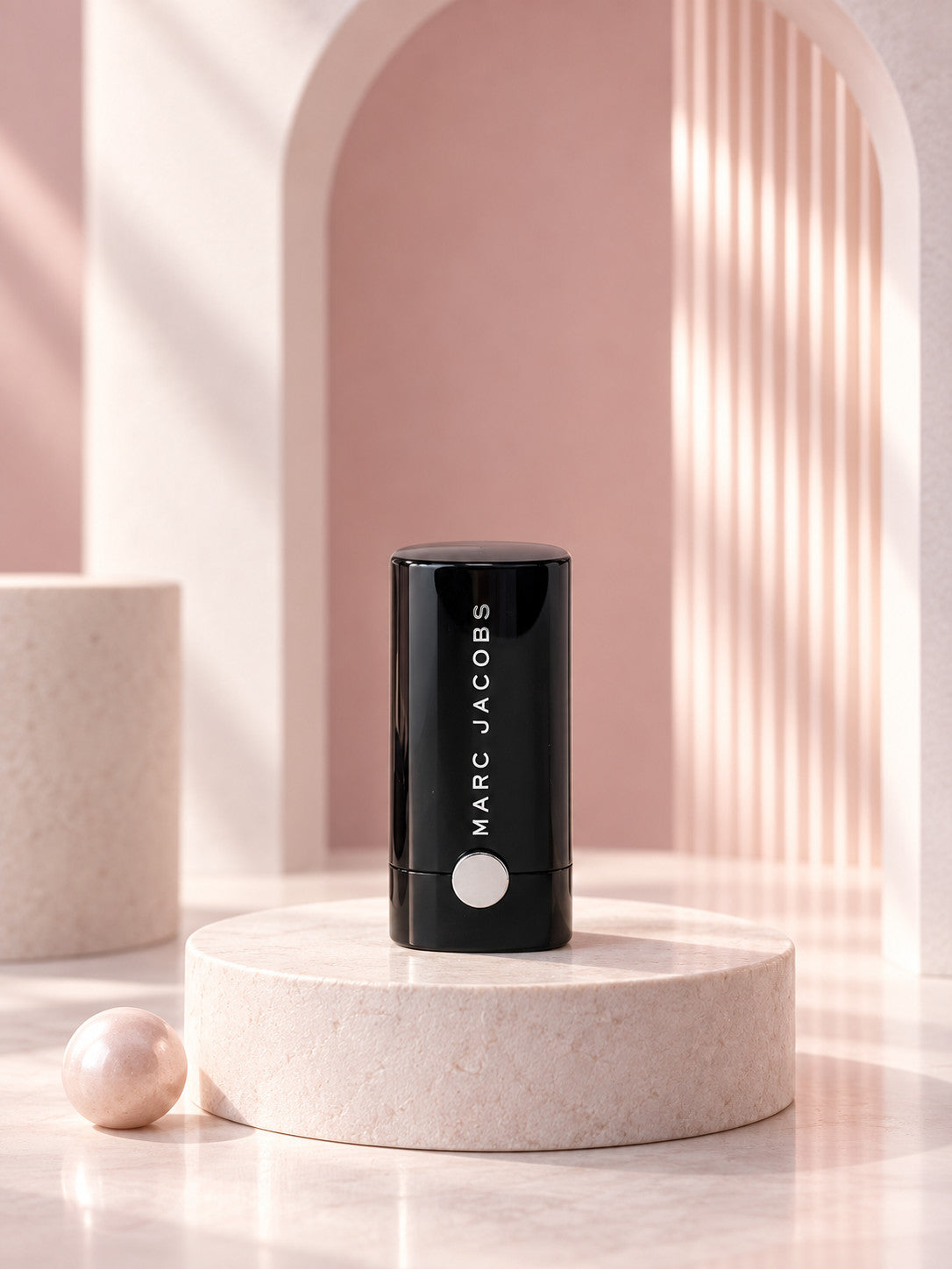 Marc Jacobs Lipstick Mini - Kiss Kiss Bang Bang